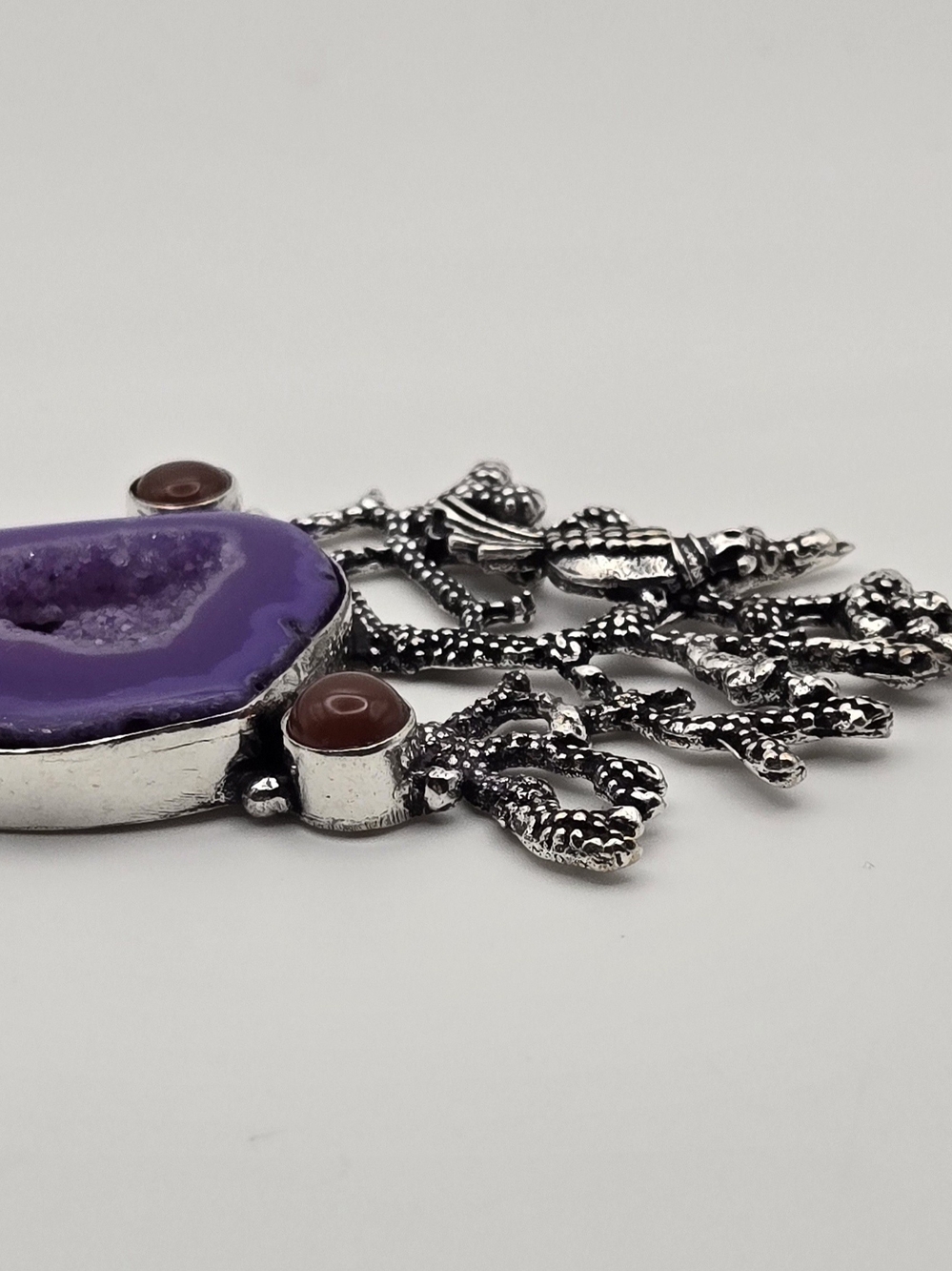 💜✨ Handmade Purple Solar Agate & Carnelian Bird Pendant ✨💜 - Picture 3 of 6